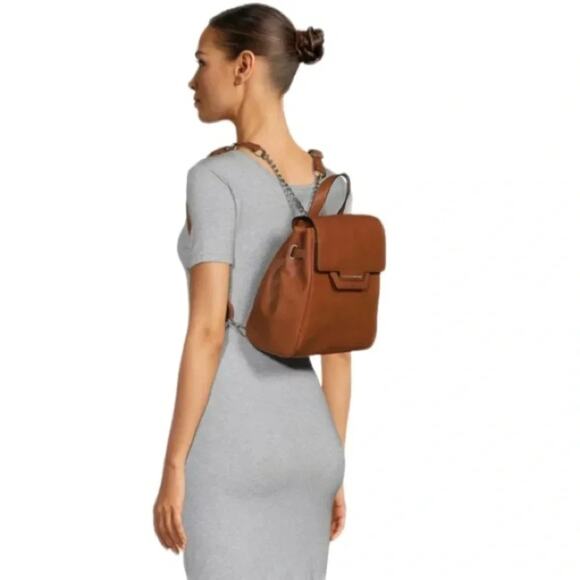 French Connection Women's Tilly Pebbled Backpack, Leather Brown NEW - Picture 2 of 9